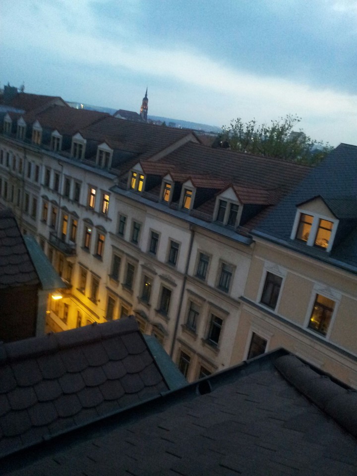 dunkle Straße