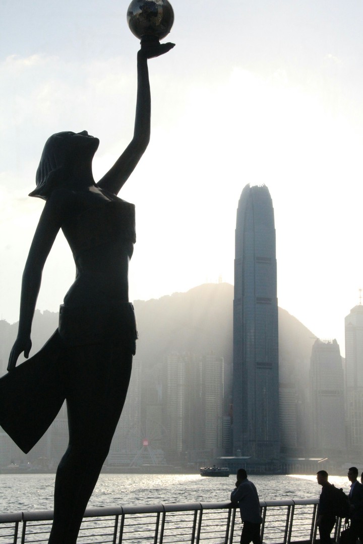 Statue