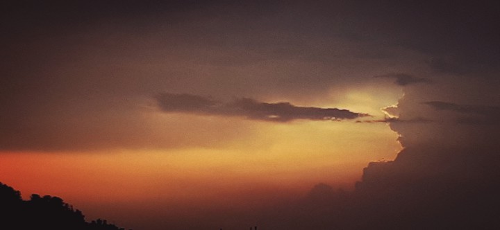 AN ART IN THE SKY