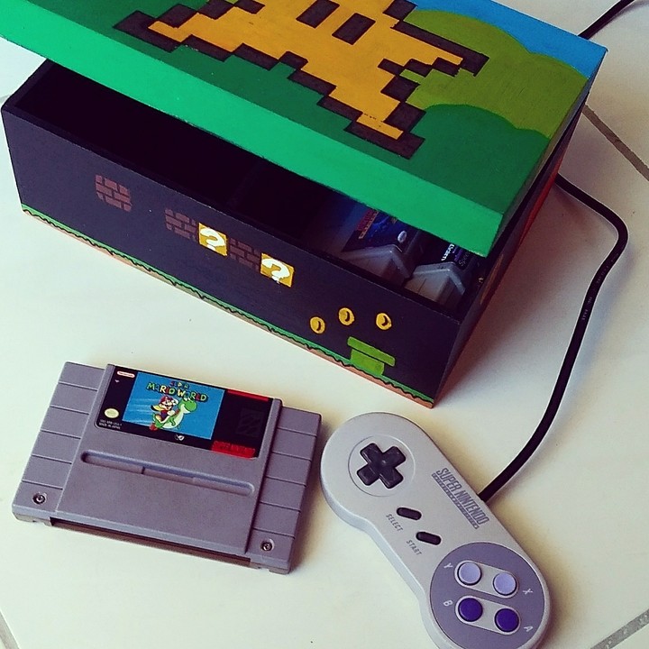 Super Mario