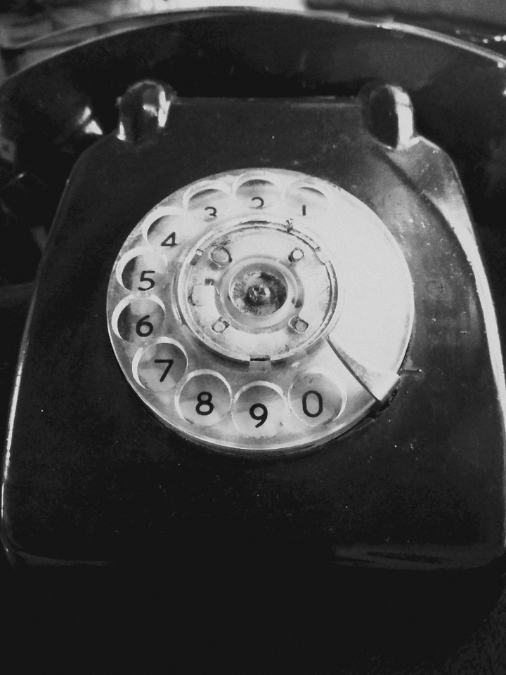 telephone