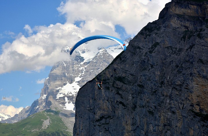 Parachute