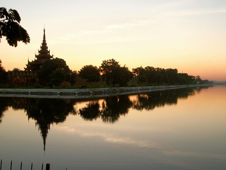 Sunset in Myanmar☉