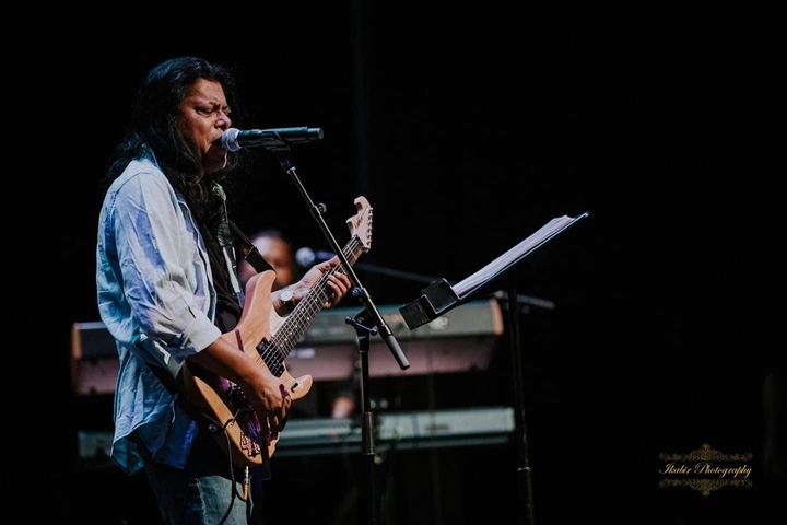 james guru