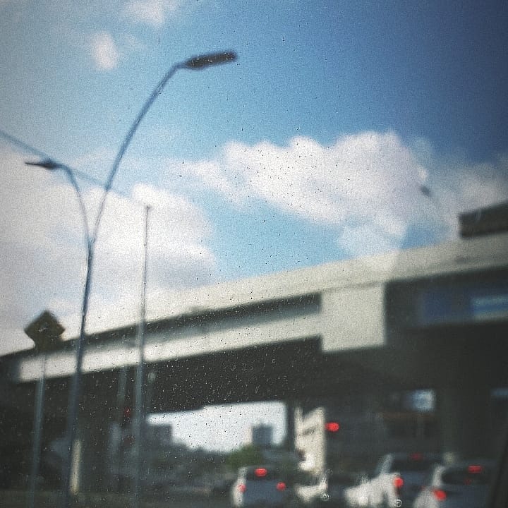 〰️