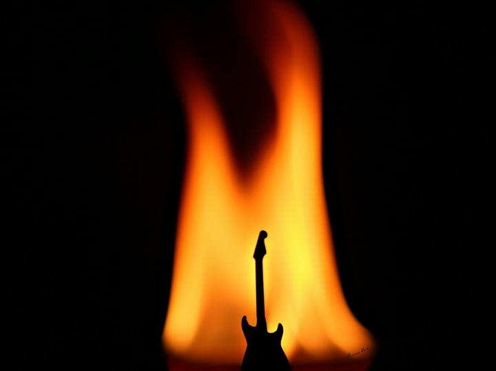 guitar hot