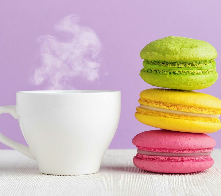 Coffee and macaroons