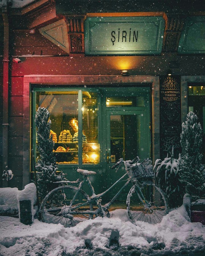 Winter city side