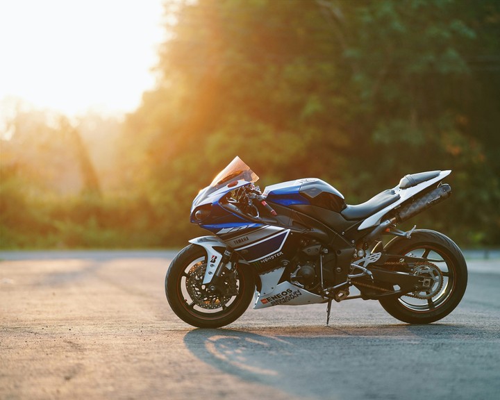 Yamaha YZF R1 2013 edition