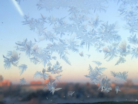 Ледяное стекло