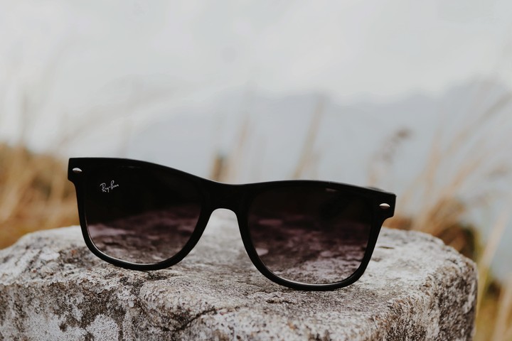 Ray-Ban