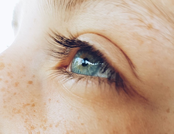 blue eye