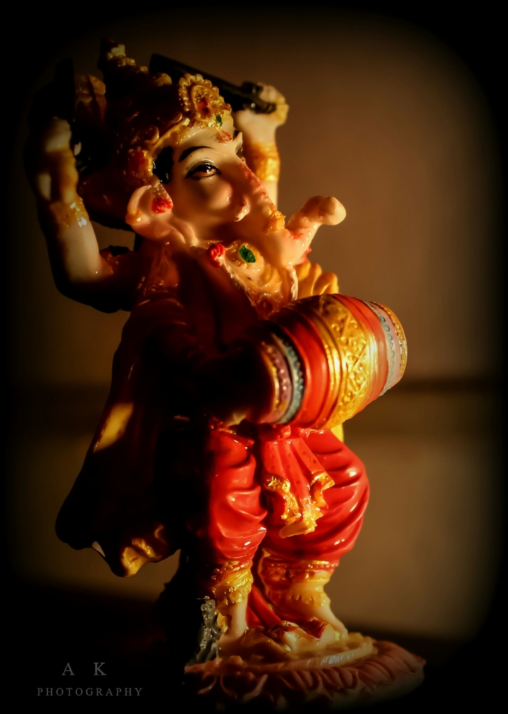 dohlu baaja. jai ganesha..