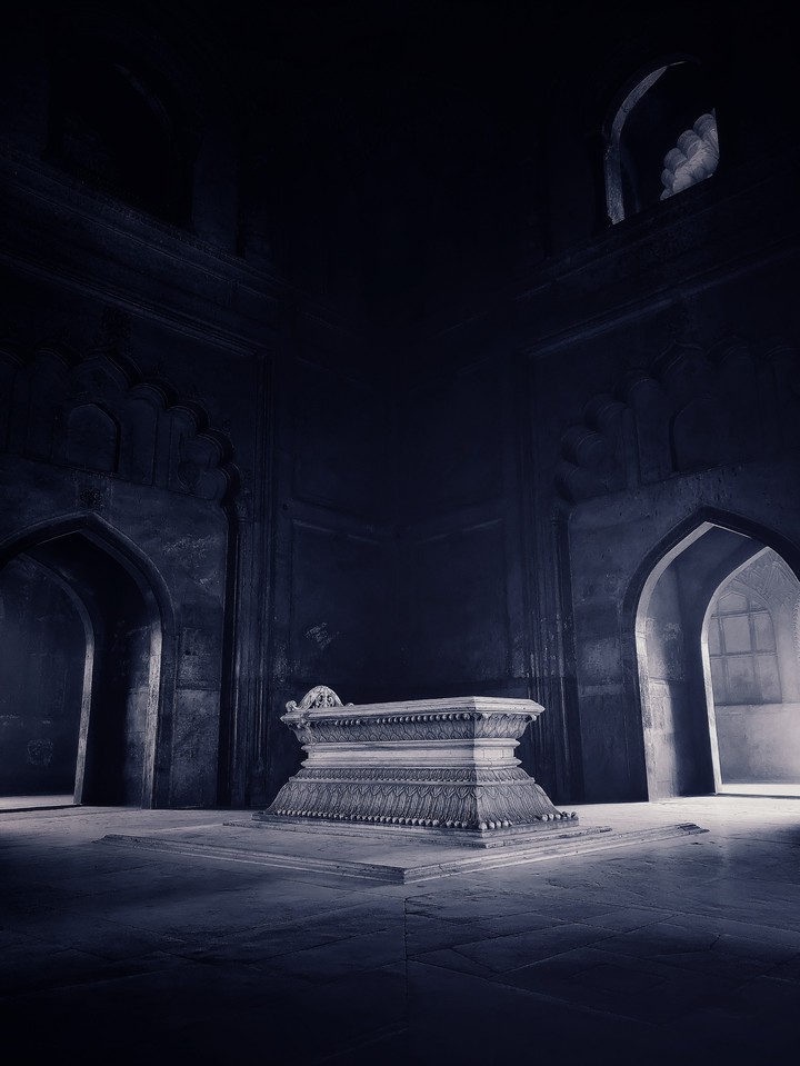Cenotaph of Safdar Jang Tomb, New Delhi