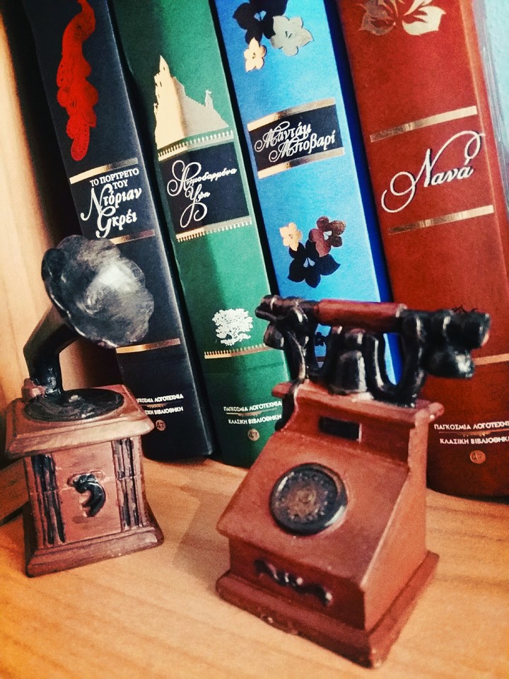 Vintage minatures