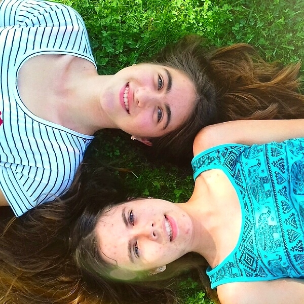nês and bia