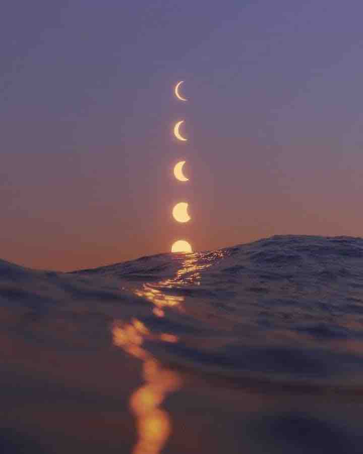 Sinking moon