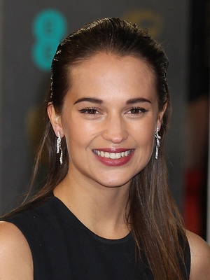 Alicia Vikander