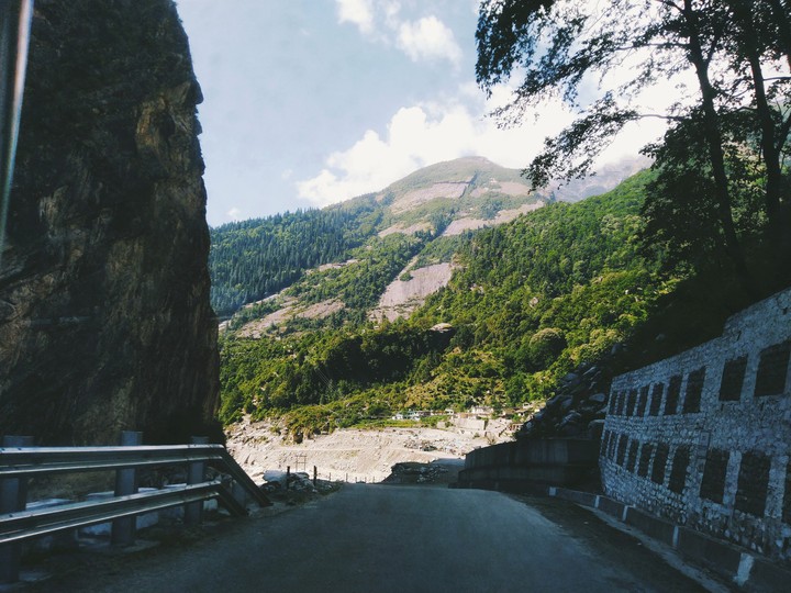 Mountains With Clouds