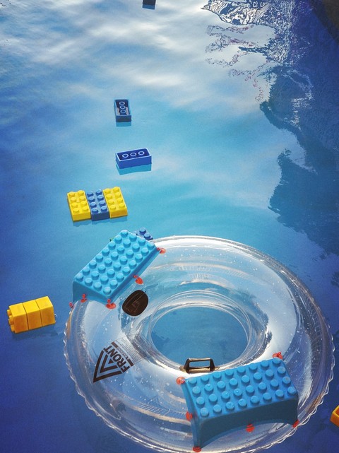 Happy floating legos