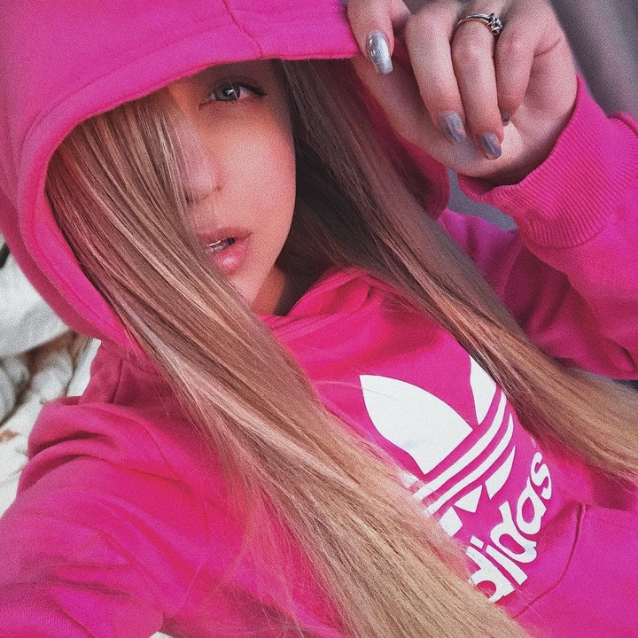 :-*