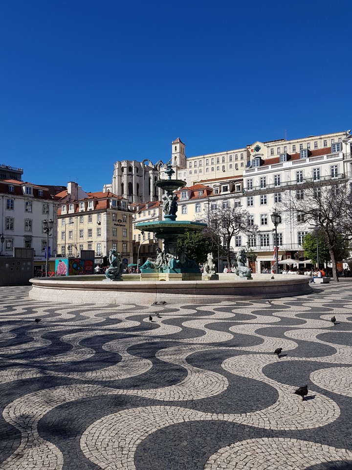 Praça Dom Pedro IV - do Rossio