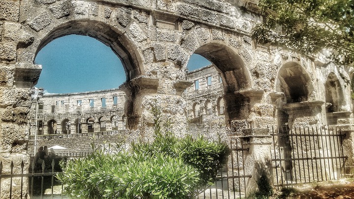 pula
