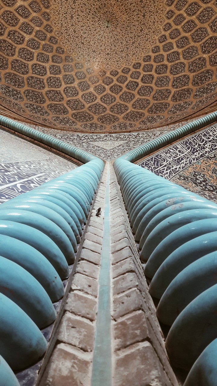 sheikh lotfollah