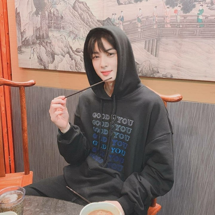 EunWoo
