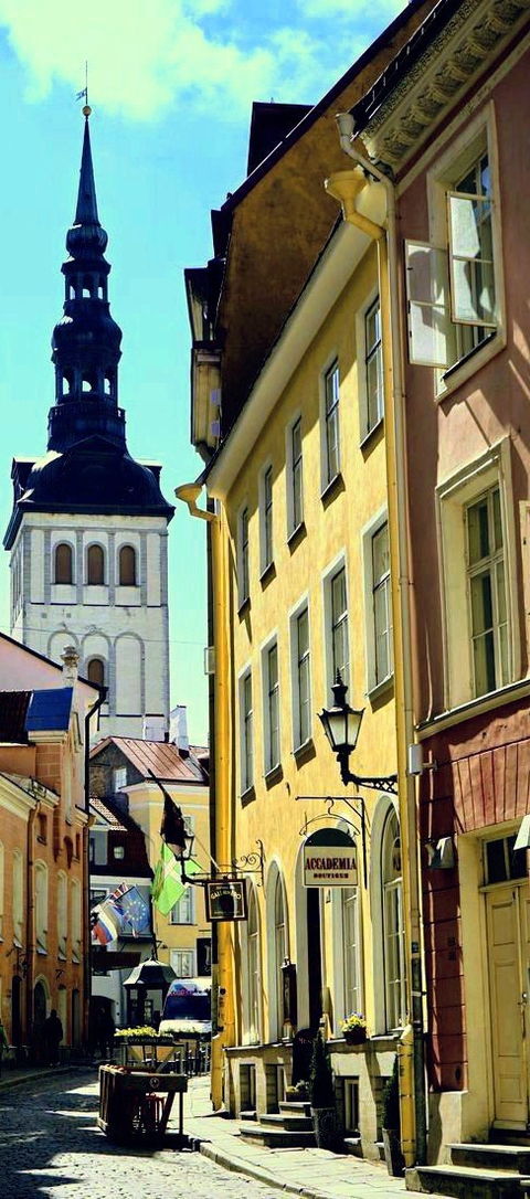 тапети tallinn, spire