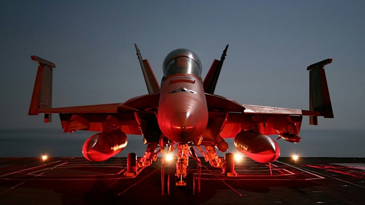 F-18