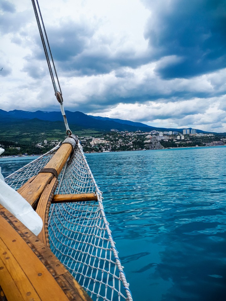 Море