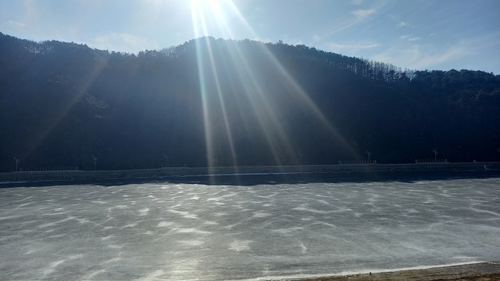 .