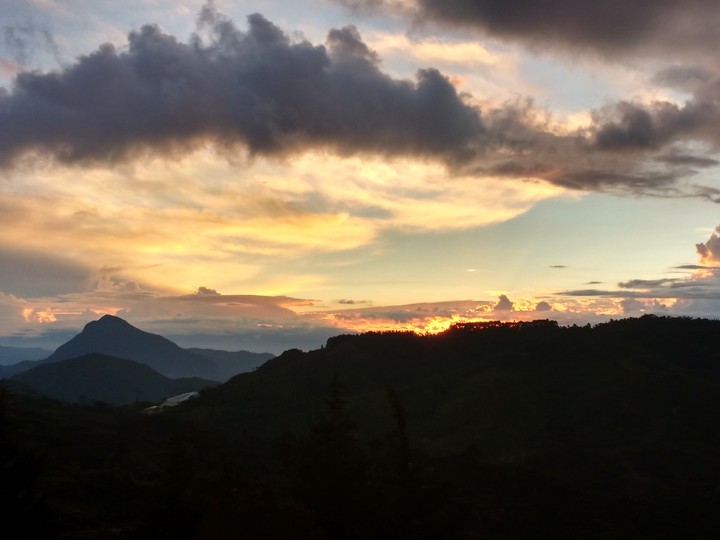 atardecer en el Alto de Minas Caldas