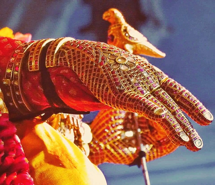 andal
