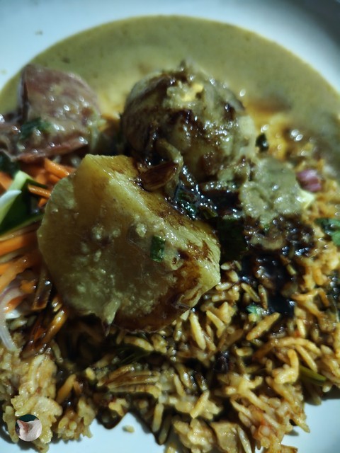 Food from my bestie.. Live to eat dear