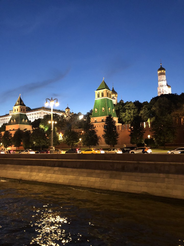 Москва