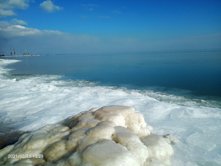 ice & Sea