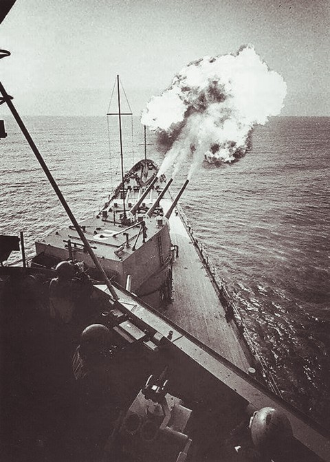 Naval warfare