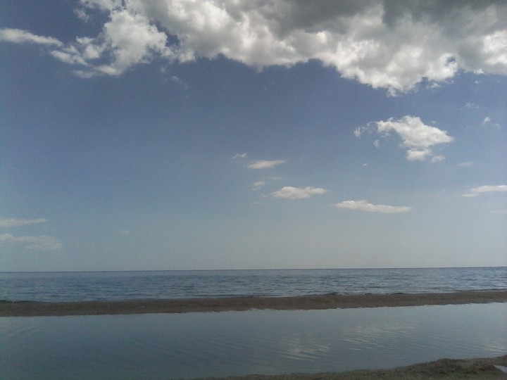 Море
