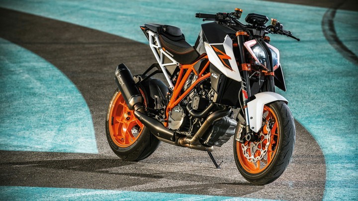 KTM 1290 SUPER DUKE R 2017