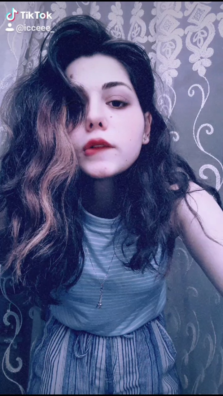 I am in tiktok my name is icceee_ subscribe to my channel