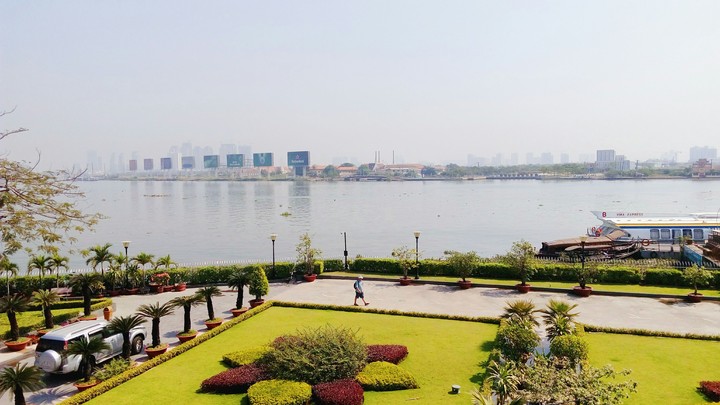 Hồ Chí Minh Museum - The Dragon Wharf