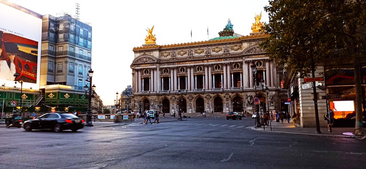 <3 Paris