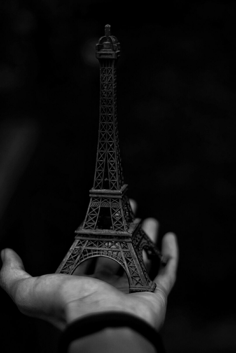 Eiffel in Hand (BW)