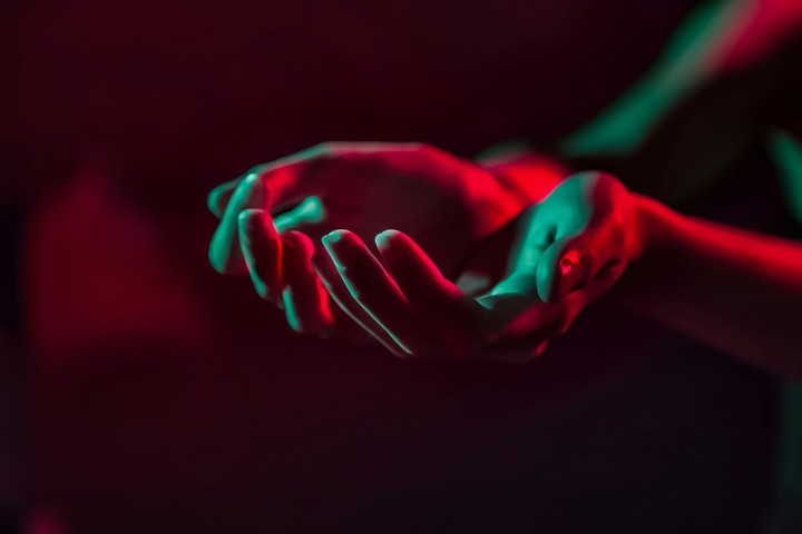 Hands