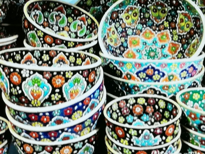 the point on the pottery