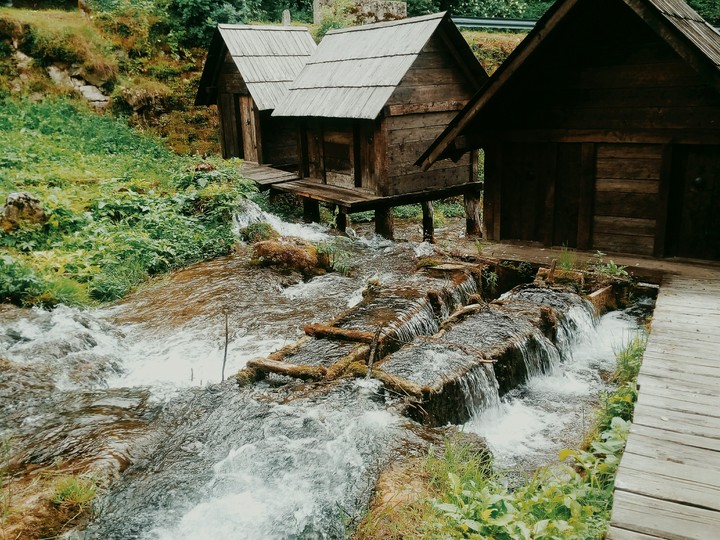 Mills