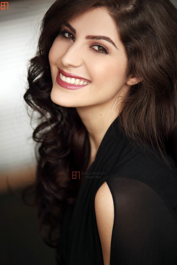 beautiful indian model