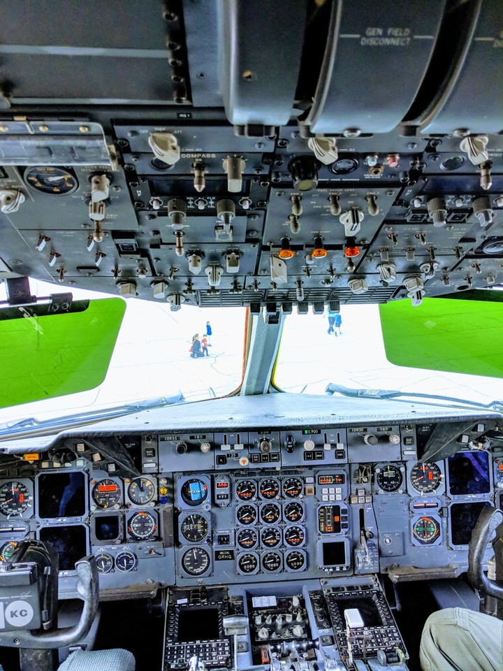 cockpit love